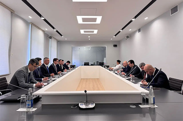Political Consultations Held Between Uzbekistan and Azerbaijan in Baku