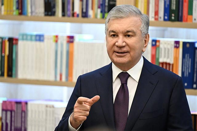 Uzbek President Visits the Law Enforcement Academy