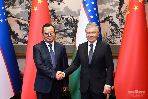 President of Uzbekistan meets with the Chairman of the Export-Import Bank of China