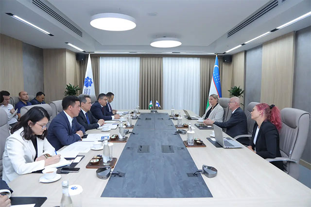 Uzbekistan’s Minister of Digital Technologies Discusses Prospects for Digital Cooperation with Finnish Ambassador
