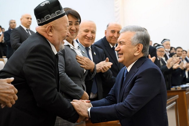 Mirziyoyev: 27-yil paxta ilmsiz yetishtirildi, endi taraqqiyotga erishildi