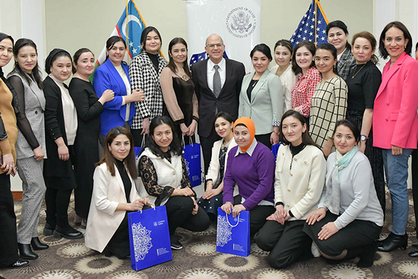 United States builds skills of young women entrepreneurs In Uzbekistan