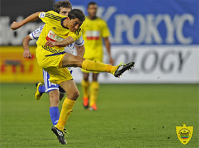 Odil Akhmedov named best player of Anzhi in 2011