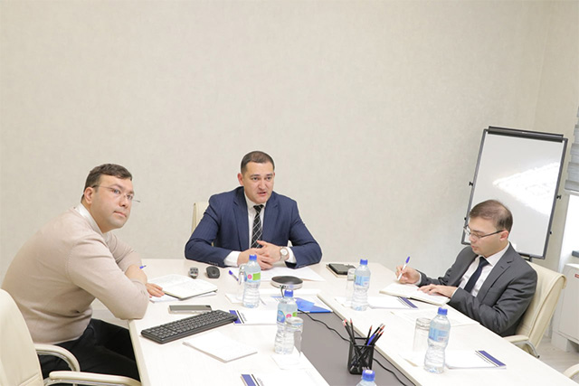 “O‘zeltexsanoat” va Xitoyning “Jzetek” kompaniyasi kadrlar tayyorlash sohasidagi hamkorlikni muhokama qildi